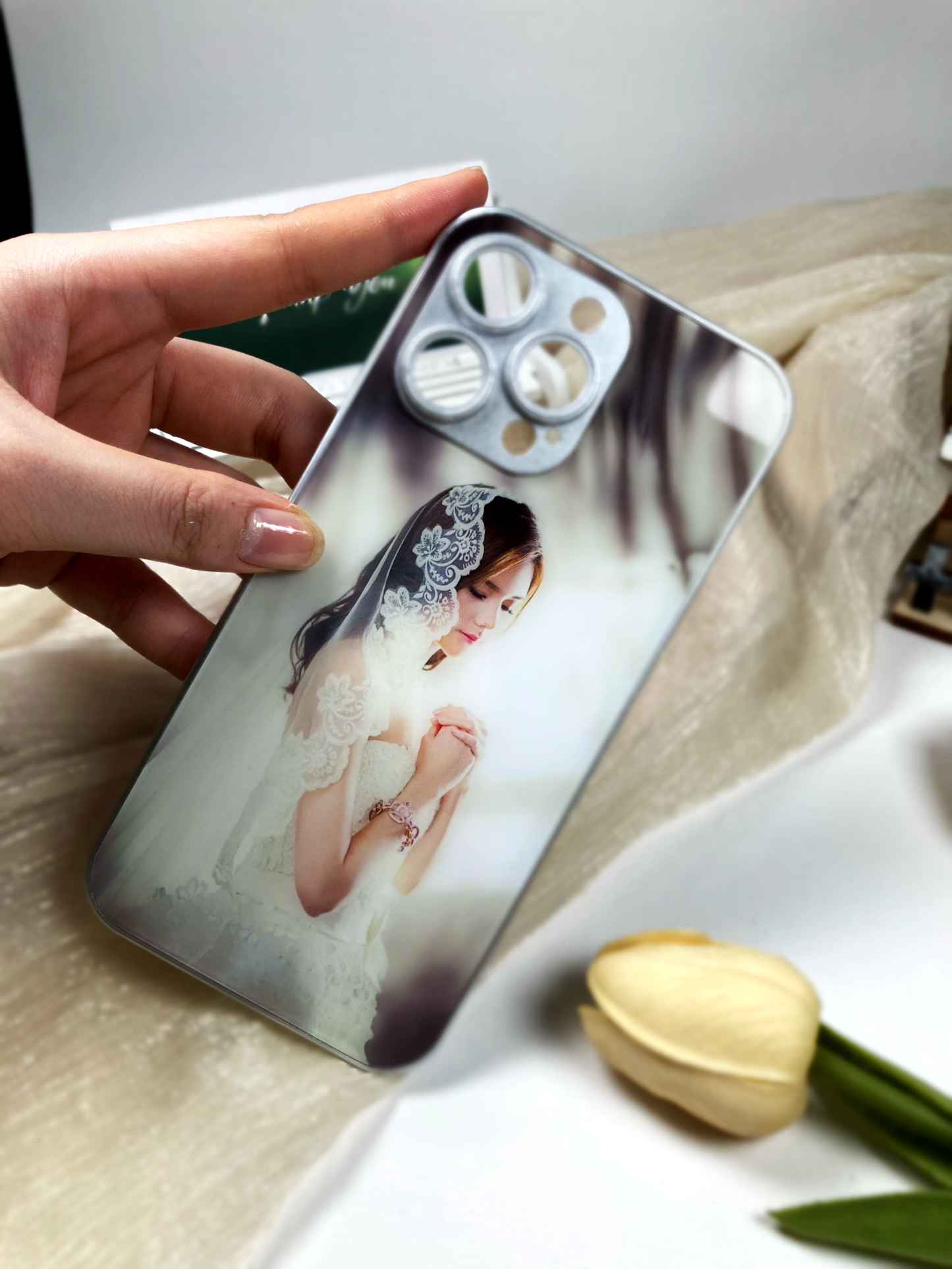 Design dit eget mindecover med fotos - den perfekte sentimentale gave